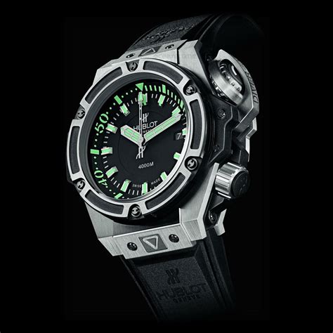 hublot 4000m diver